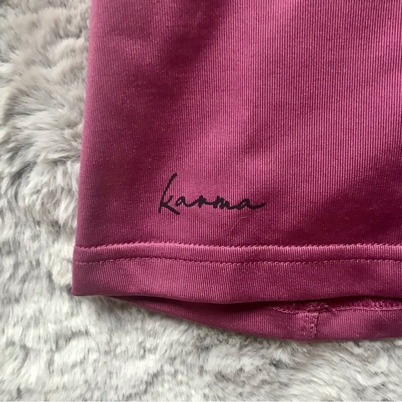 Women’s Small Karma Yoga Strappy Tank - Picture 4 of 4